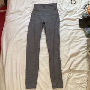 Lululemon size 2 herringbone leggings